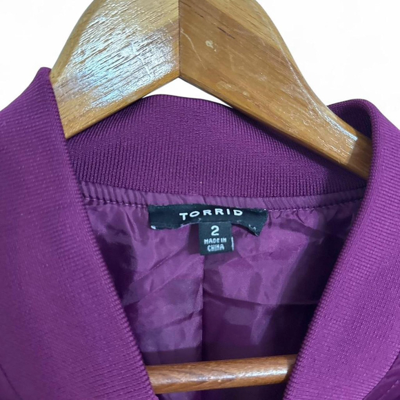 Grunge style Purple floral embroidered bomber jackeT BY TORRID - Picture 6 of 8